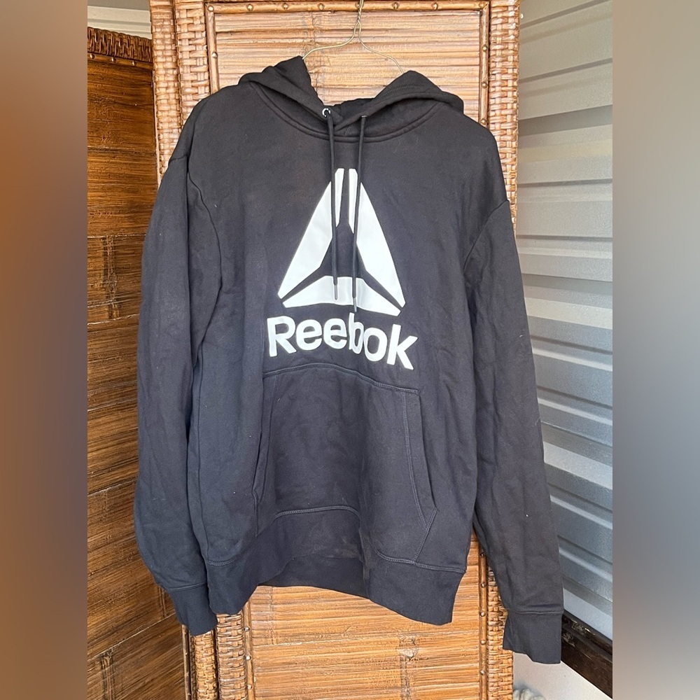 Reebok Men's M Black Hoodie Sweatshirt Front Pocket Drawstring